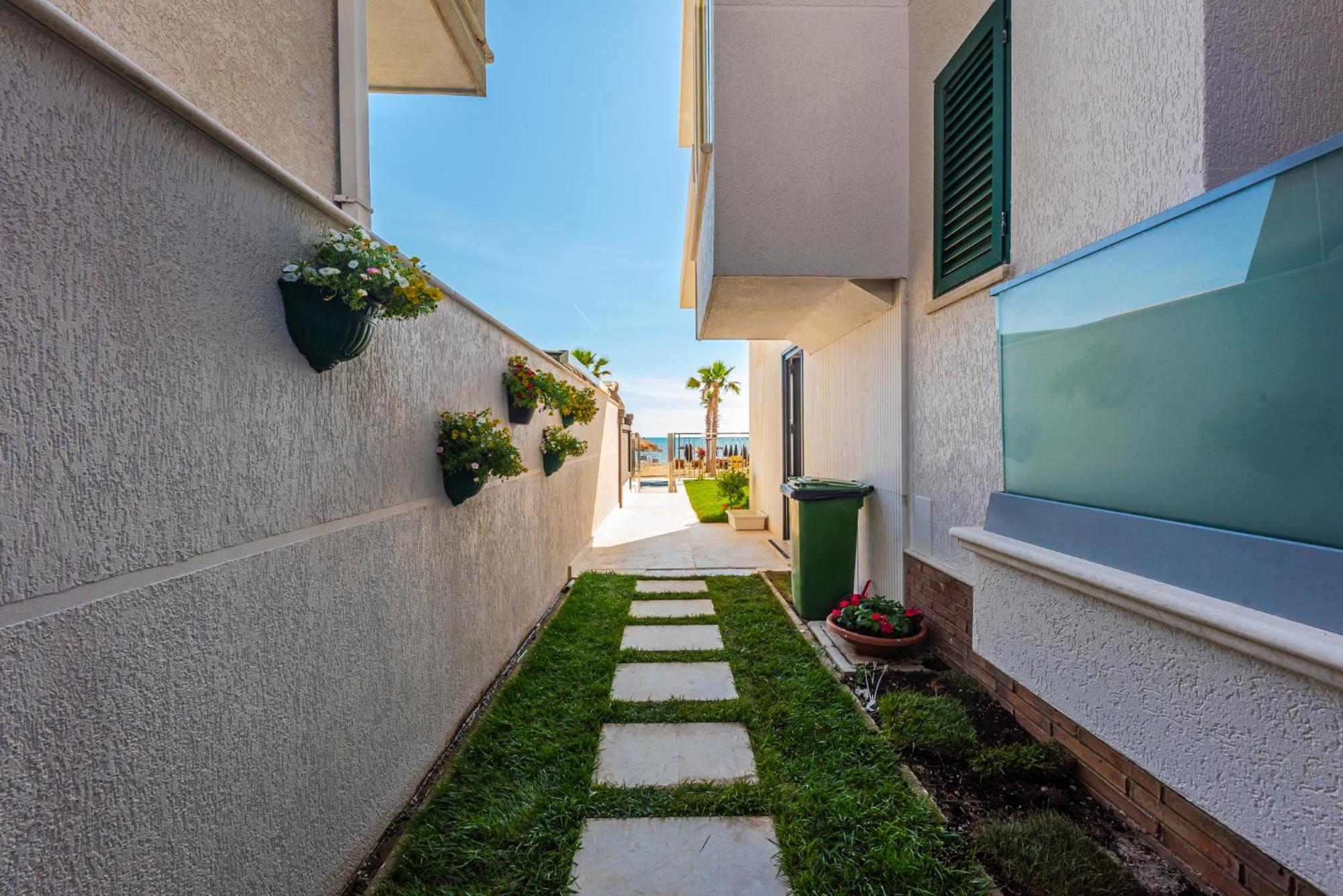 Sea View Apartments Eldo Durrës Kültér fotó